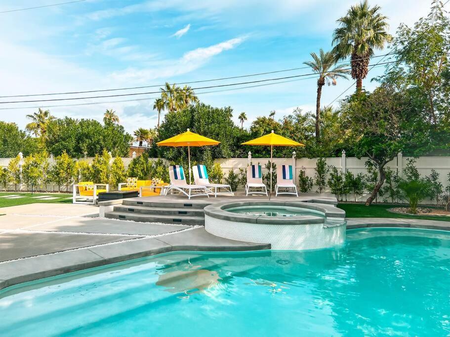 Casa Monterey At Sunrise Park Palm Springs Exterior photo